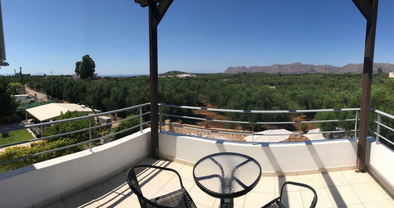 M&M Villa Kathaniá Екстериор снимка